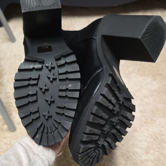 Soda Black Lace Up Ankle Boots - Picture 5 of 7